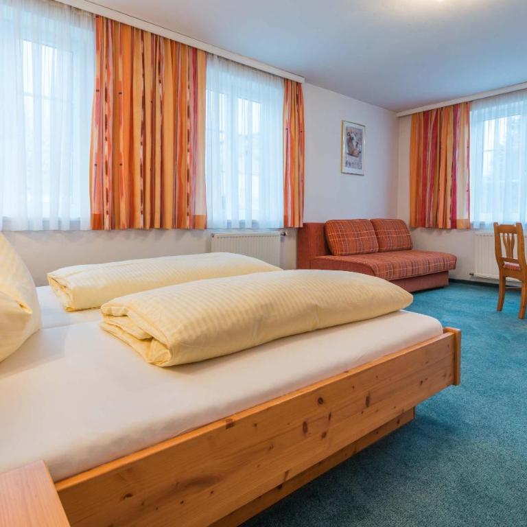 Posthotel Radstadt - Classic Vierbettzimmer - 7