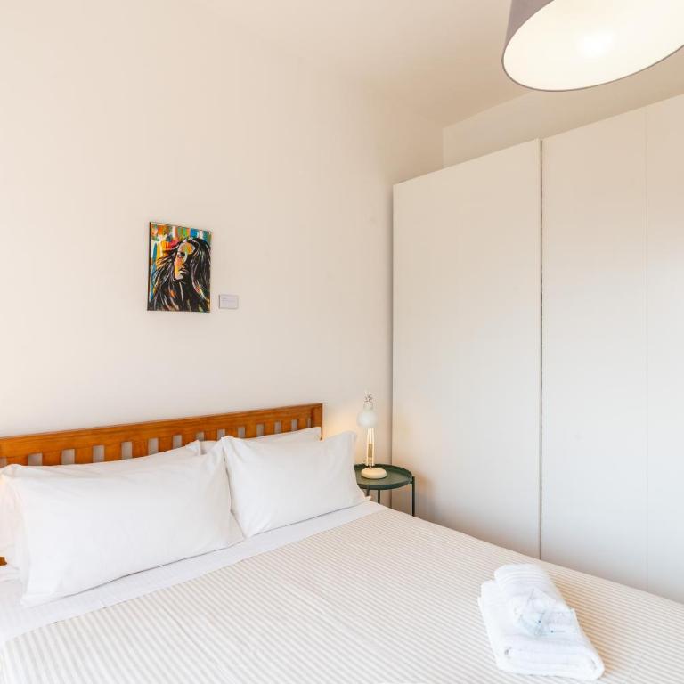 Hill Houses - art & stay - Rome - Camera Matrimoniale - 13