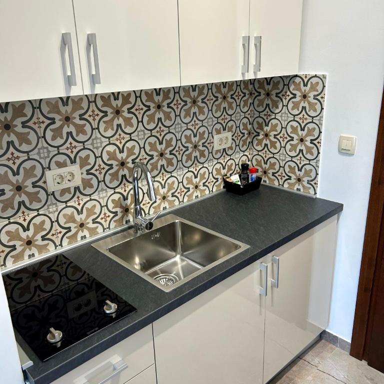 Casa M- Penthouse Studio with Panoramic Sea View & Balcony - Deluks Studio sa Queen Krevetom - 12