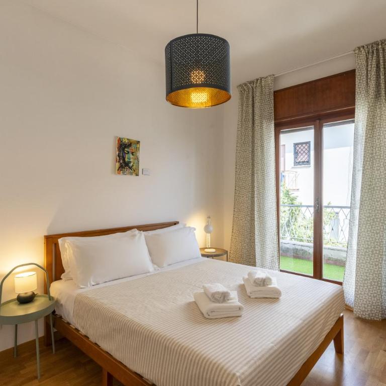 Hill Houses - art & stay - Rome - Camera Matrimoniale con Balcone - 2