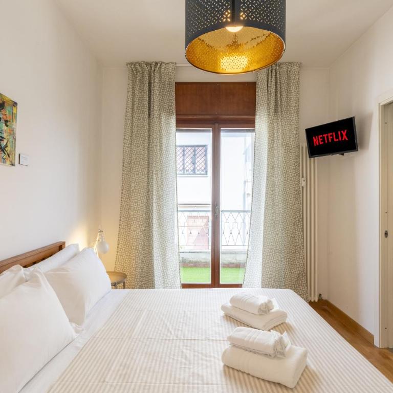 Hill Houses - art & stay - Rome - Camera Matrimoniale con Balcone - 1