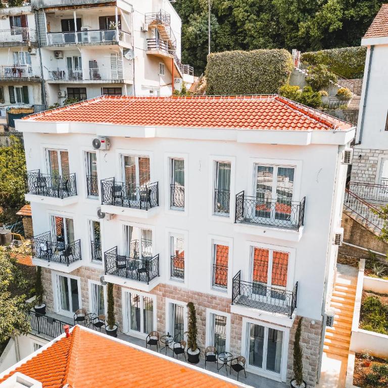 Casa M- Penthouse Studio with Panoramic Sea View & Balcony - Deluks Studio sa Queen Krevetom - 17