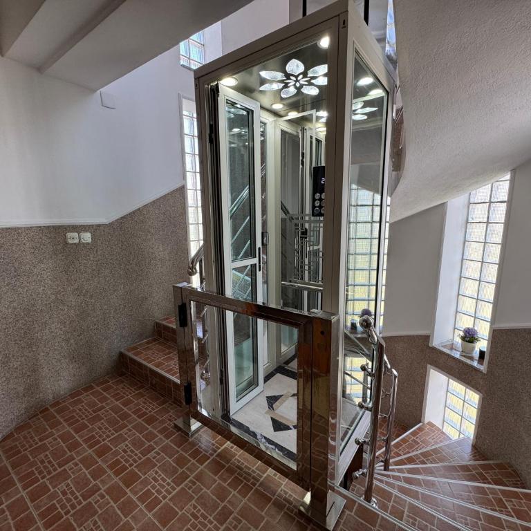 Apartments in villa Sabb for rent - Three-Bedroom Apartment - 4