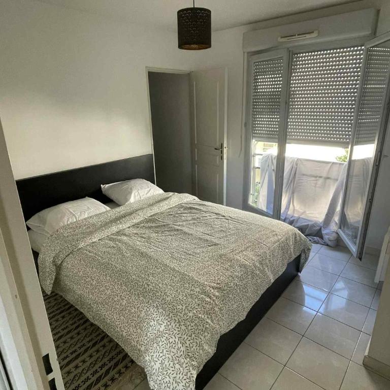 Superbe appartement à Lyon8 avec 2 balcons - One-Bedroom Apartment - 5