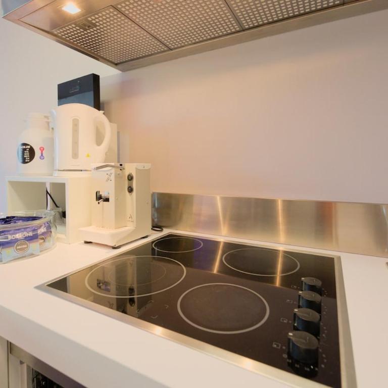 Bilocale Luxury fronte Ospedale - Appartamento con 1 Camera da Letto - 7