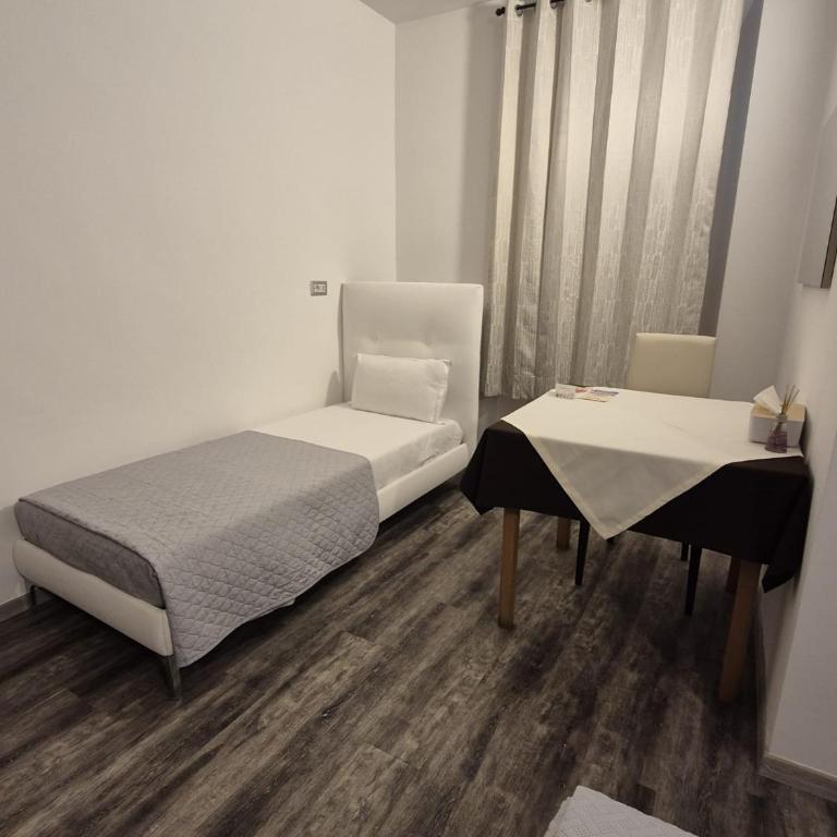 Albergo Al Borghetto - Single Room with Private Bathroom - 1