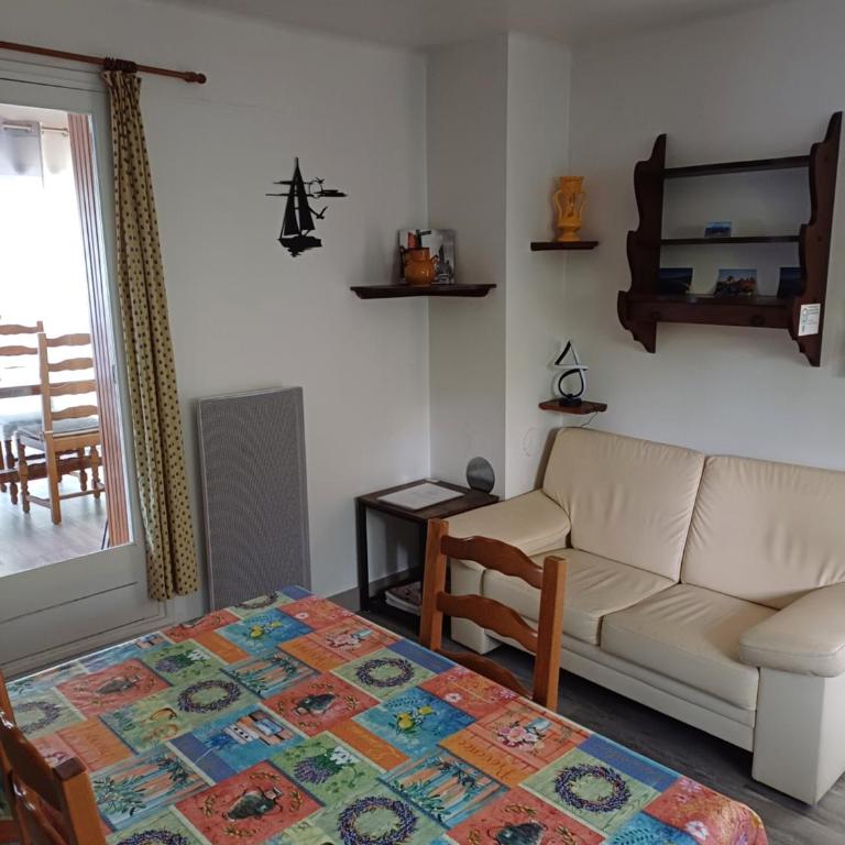 Appartement classé 3 étoiles au 1er étage d'une maison avec jardin dans un quartier calme - Appartement avec Terrasse - 21