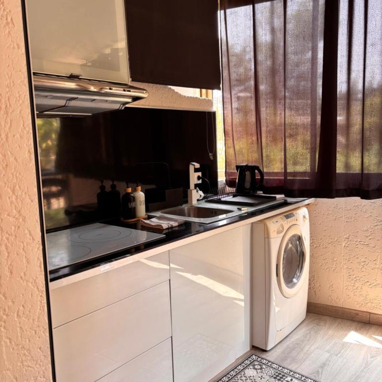 Joli studio proche centre ville avec parking - Appartement Standard - 11