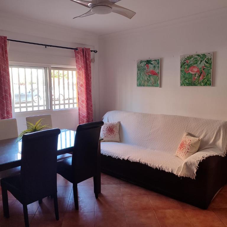 Benavente - Three-Bedroom Apartment - 2