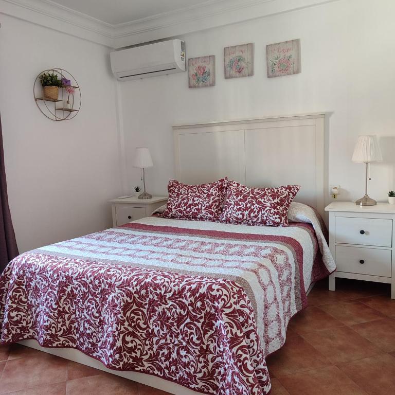 Benavente - Three-Bedroom Apartment - 1