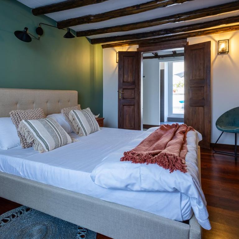 Maria Luxury Apartment with City View Terrace - Appartamento con 2 Camere da Letto e Terrazza - 2