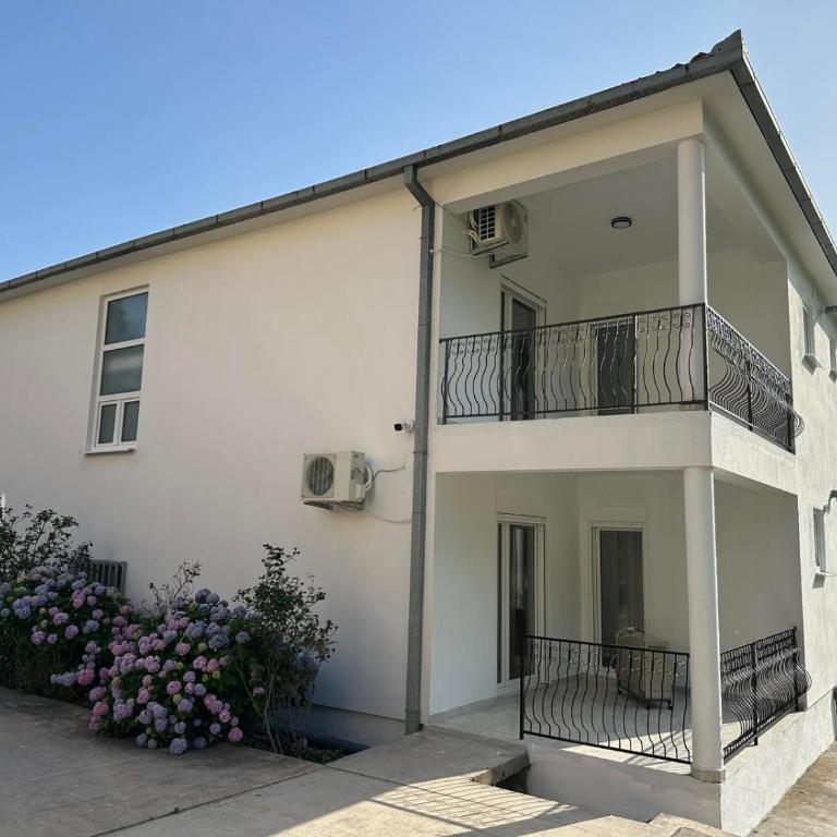 Apartmani Aki 6 - Apartman sa 1 Spavaćom Sobom - 11