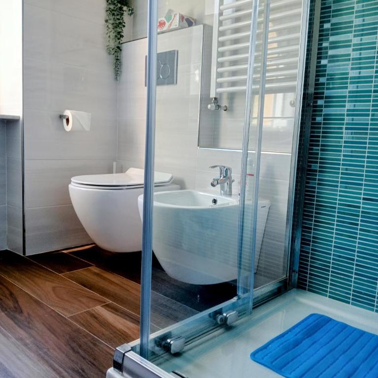 LA GRAZIOSA Fully Air Conditioned Flat - Appartamento con 2 Camere da Letto - 9