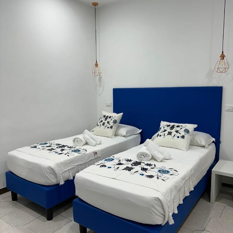 Affittacamere Dianir - Camera Matrimoniale/Doppia con Letti Singoli con Bagno Privato - 15