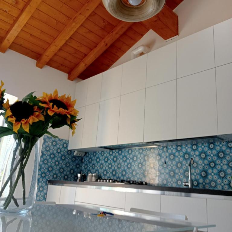 LA GRAZIOSA Fully Air Conditioned Flat - Appartamento con 2 Camere da Letto - 2