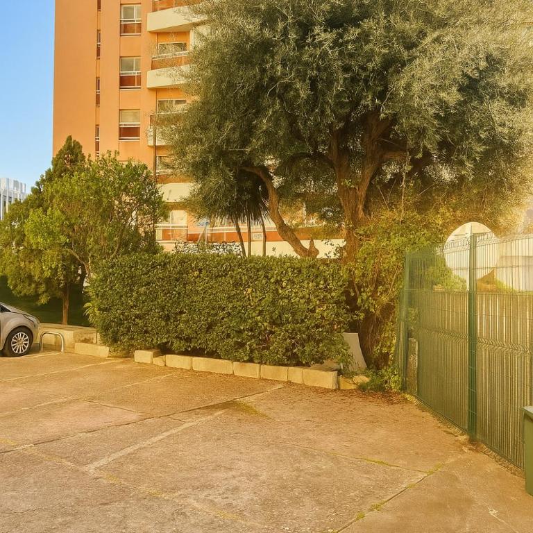 STUDIO 4 COUCHAGES - À 12 min de la plage à pied - Wifi inclus - parking et linge en option - One-Bedroom Apartment - 11