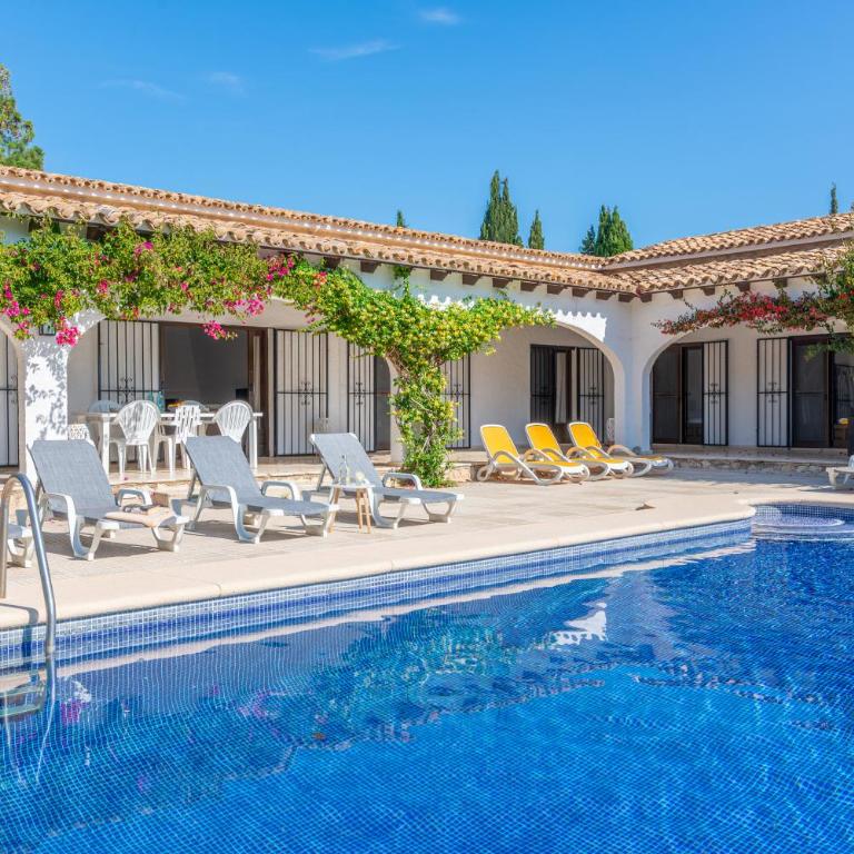 Villa Fumepacoon by Abahana Villas - Villa - 4