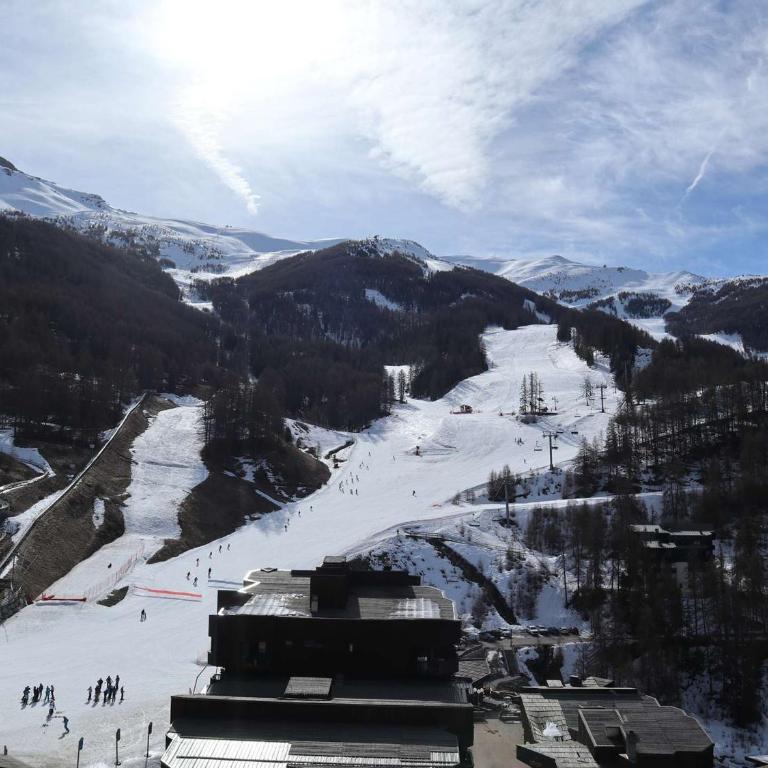 Triplex familial Les Orres, 12 pers, piste directe - FR-1-322-591 - Apartment - 13