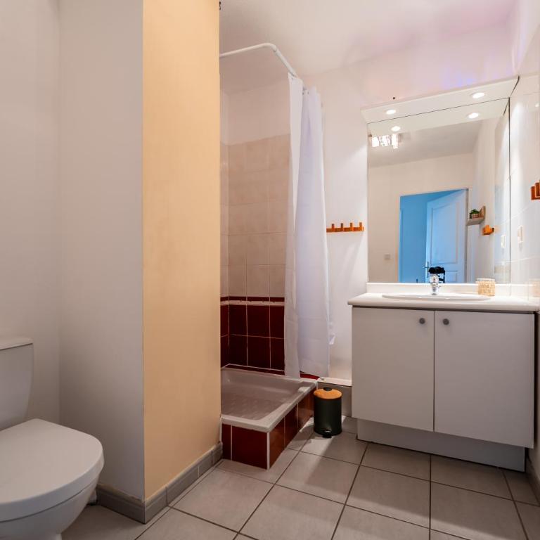 Duplex situé a palavas les flots à 1 minute de la mer - Appartement 2 Chambres - 10