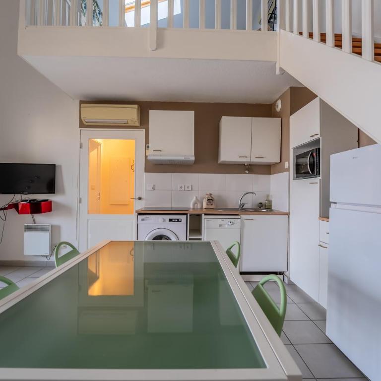 Duplex situé a palavas les flots à 1 minute de la mer - Appartement 2 Chambres - 5