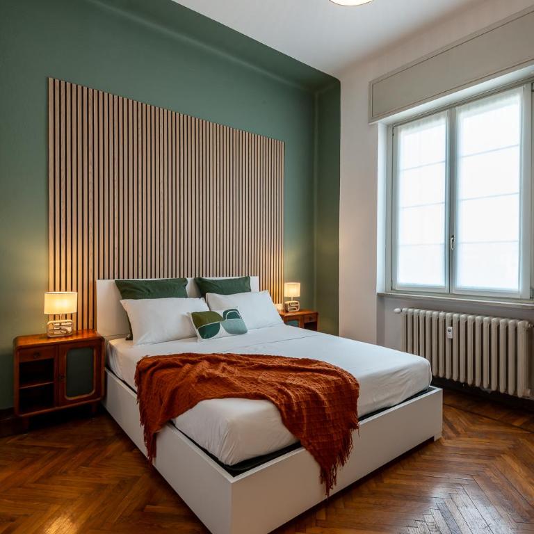 StayEasy Melloni - 3 Rooms, 2 Baths - City Center - Appartamento con 3 Camere da Letto e con Balcone - 1