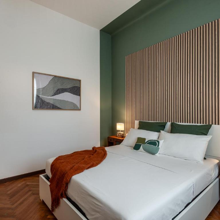 StayEasy Melloni - 3 Rooms, 2 Baths - City Center - Appartamento con 3 Camere da Letto e con Balcone - 12
