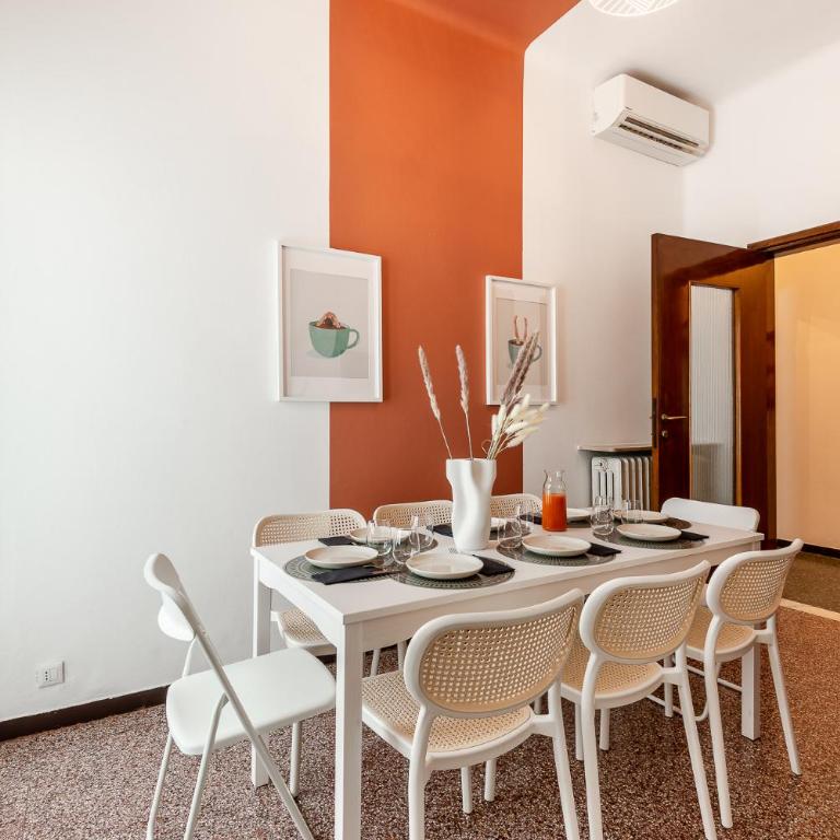 StayEasy Melloni - 3 Rooms, 2 Baths - City Center - Appartamento con 3 Camere da Letto e con Balcone - 22