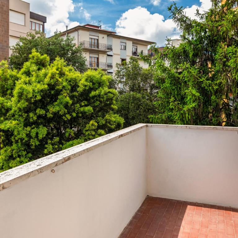 lnd 6- Free street parking, elevator - Appartamento con 3 Camere da Letto - 35