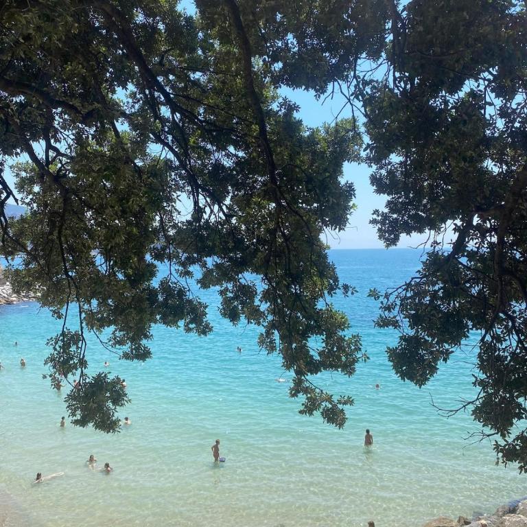 A due passi dal mare - Appartamento con 2 Camere da Letto - 10