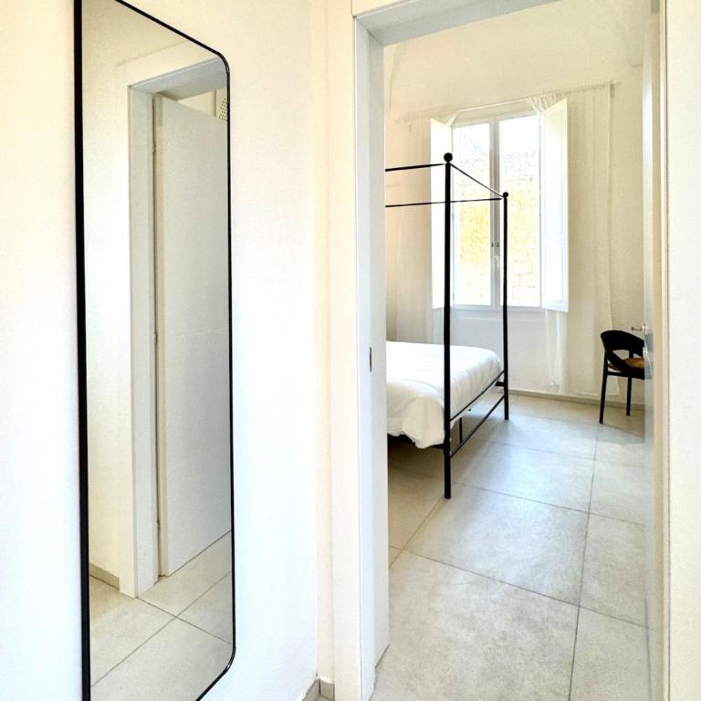 Eufonia - One-Bedroom House - 5