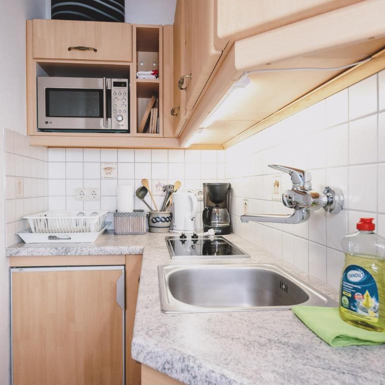 Ferienhaus Hohe Tauern in Piesendorf - Suite mit Terrasse - 2