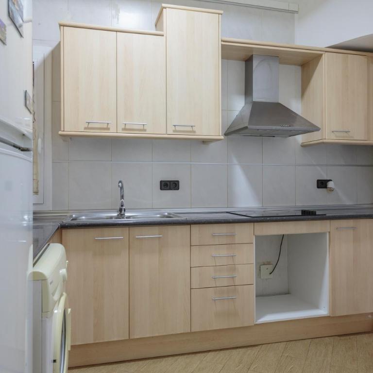 Gracia&Güell Home - One-Bedroom Apartment - 13
