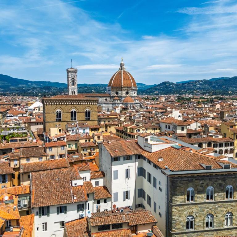 sal- Penthouse with terrace a stone's throw from Piazza Signoria - Appartamento con 2 Camere da Letto - 36