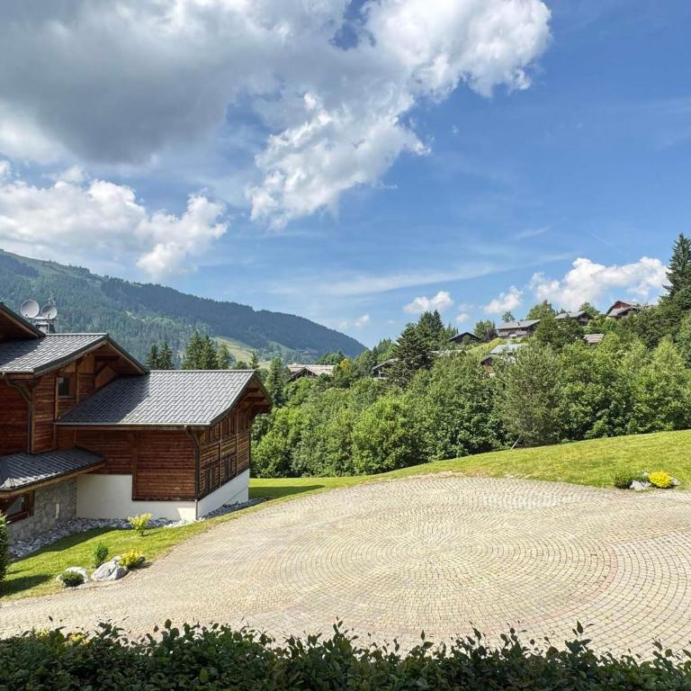 Appartement 3 chambres avec balcon, proche des pistes, parking, WiFi, TV avec Netflix et Amazon. - Appartamento con 3 Camere da Letto - 14