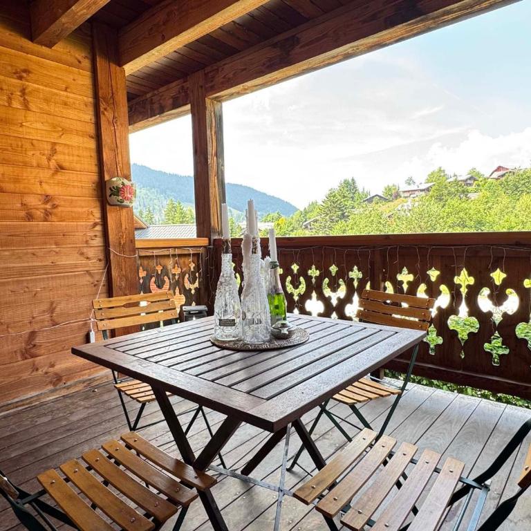 Appartement 3 chambres avec balcon, proche des pistes, parking, WiFi, TV avec Netflix et Amazon. - Appartamento con 3 Camere da Letto - 16