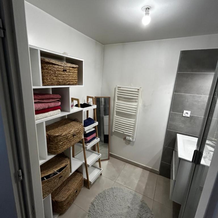 T3 Centre ville - Two-Bedroom Apartment - 13