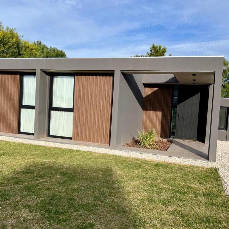 Ecuestre 452 - Three-Bedroom House - 2