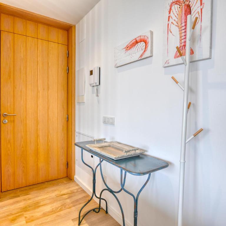 Luxury Central Apartments, Illa Blanca, Calella - Apartamento con terraza - 4