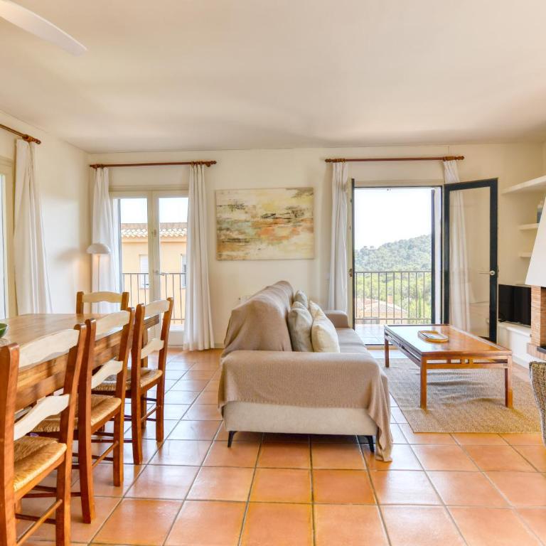 Villa Sierra with Private Pool - Villa - 13