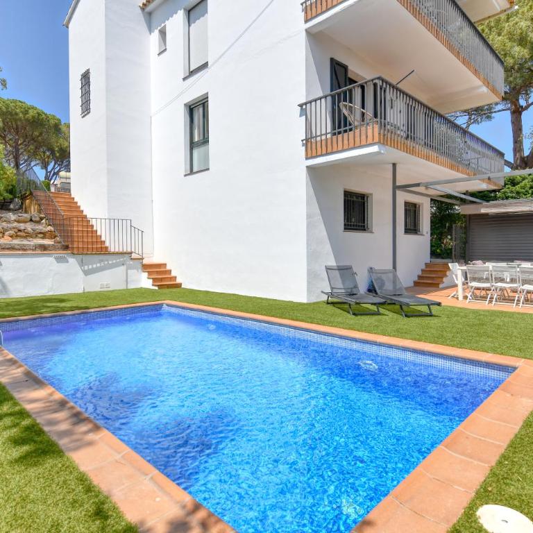 Villa Sierra with Private Pool - Villa - 1