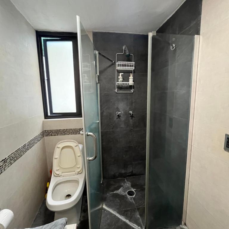 Pequeña París Coyoacán, Habitación Privada WiFi - Habitación Doble con baño privado externo - 14