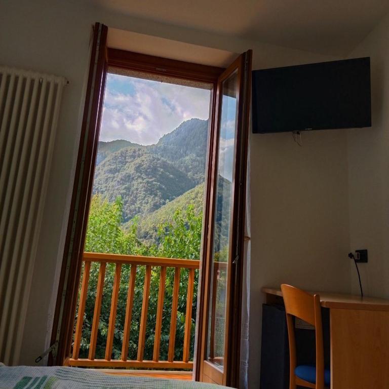 Bed and Breakfast Galet - Camera Matrimoniale con Balcone - 9