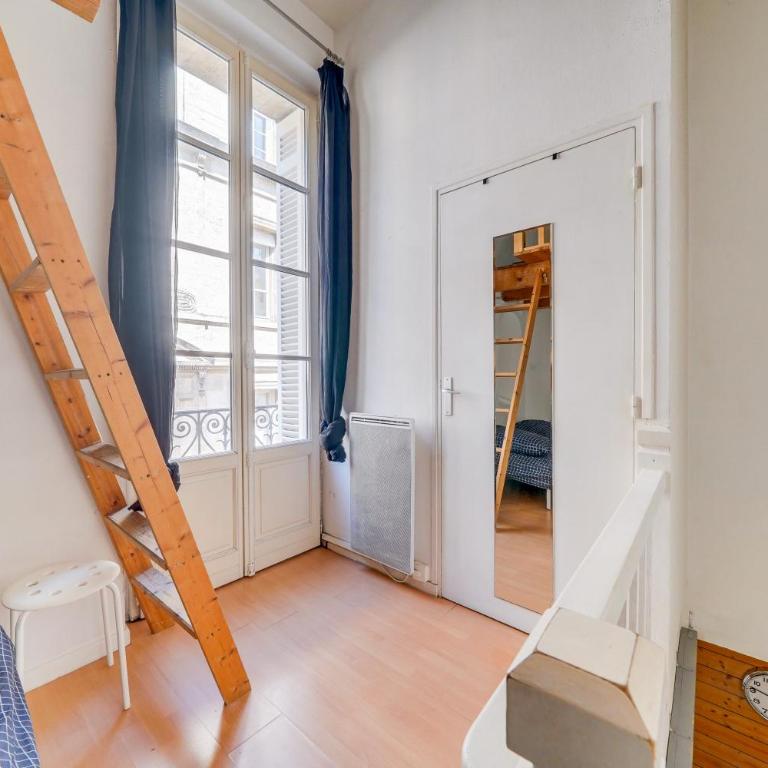 CHARMANT STUDIO DUPLEX 19 m2 - BORDEAUX CENTRE HISTORIQUE - Apartment mit 1 Schlafzimmer - 3