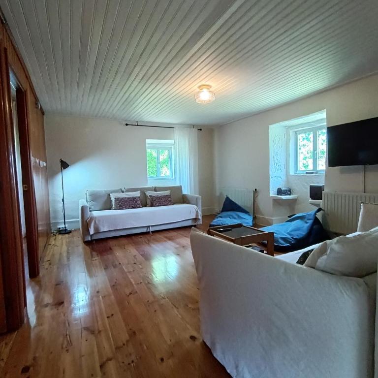 A Viña de Lina. Turismo rural con piscina y finca. - Three-Bedroom House - 12