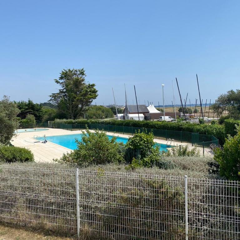 Charmant appartement, proche mer avec piscine pour 4 personnes - Appartement 2 Chambres - 12