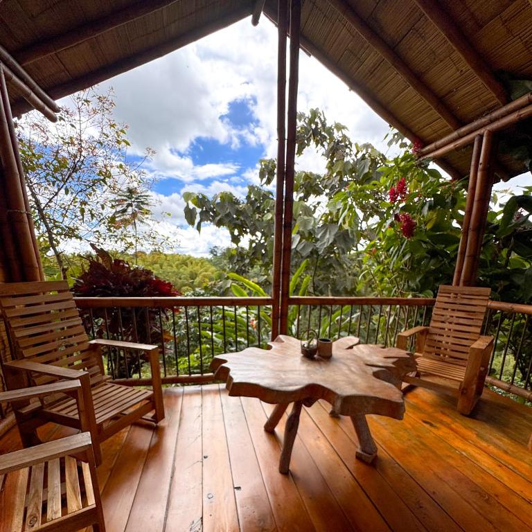 Tukawa - Habitación Cuádruple con vistas a la montaña - 9