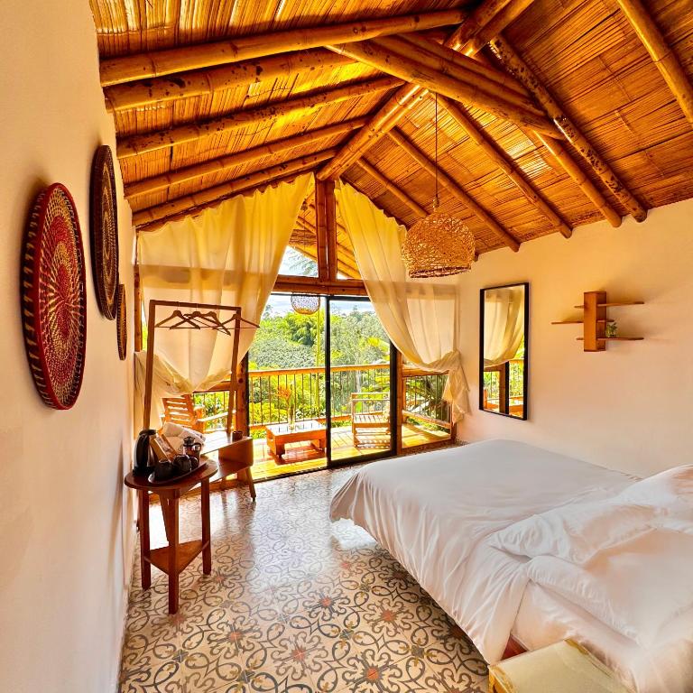 Tukawa - Habitación Doble con vistas a la montaña - 2