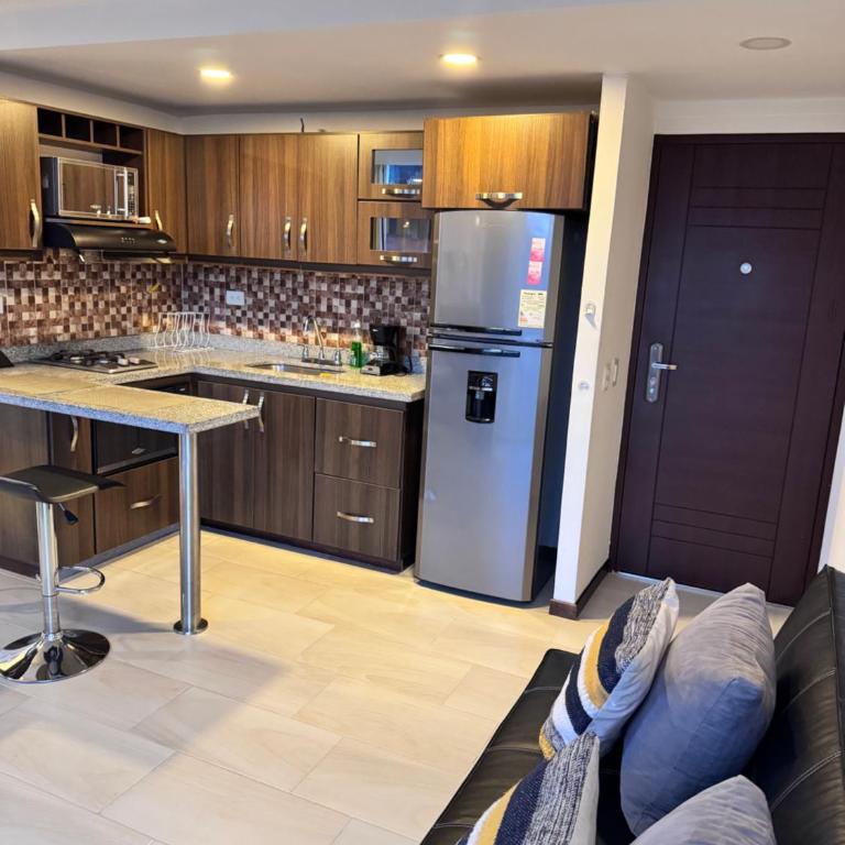 Despierta en poblado Medellín - Vista panorámica - One-Bedroom Apartment - 16