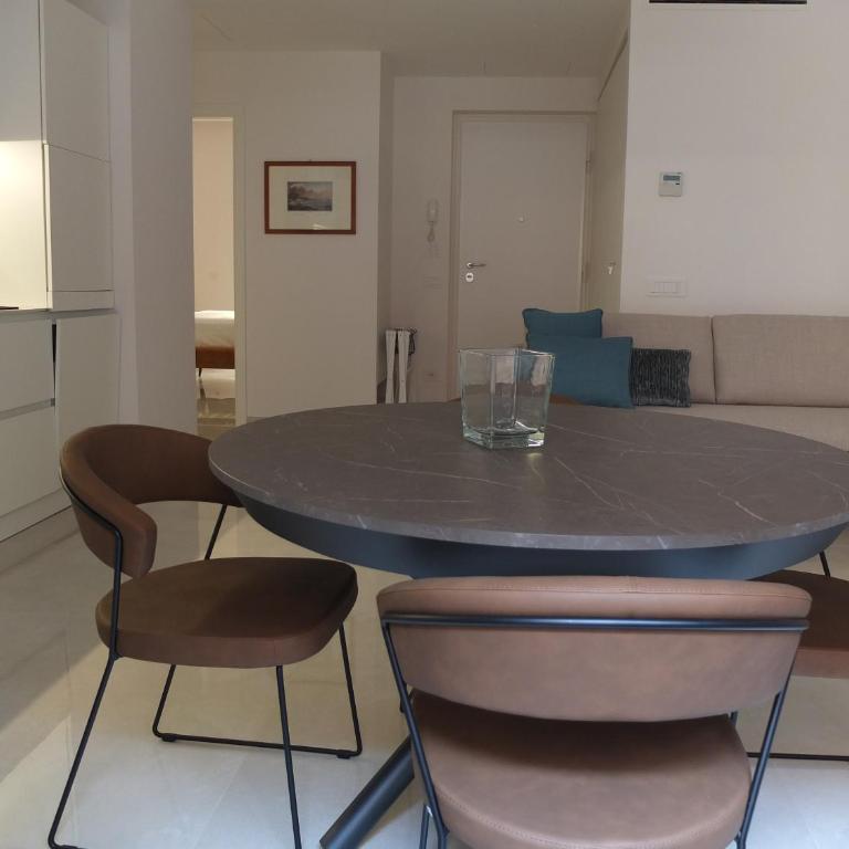F&M House - Two-Bedroom Standard Apartment - 23