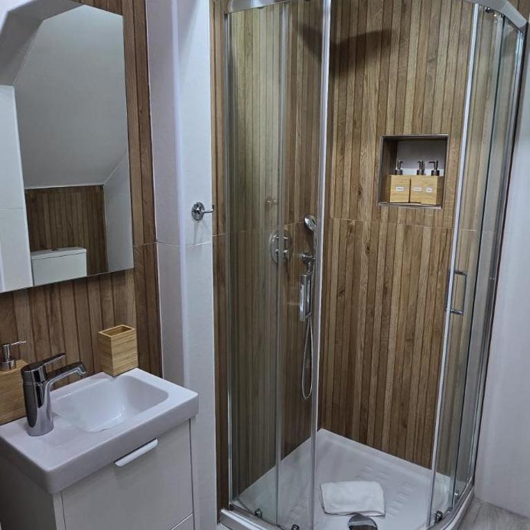 Crociferi Home di Agata e Aurora - Appartamento con 1 Camera da Letto - 14